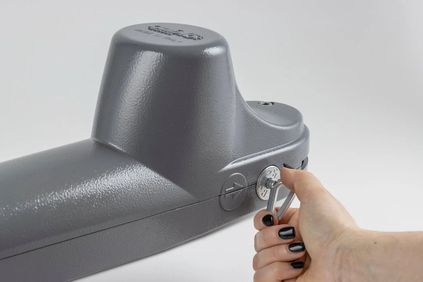 Quiko Rotello R400 –8 Heavy-Duty Swing Gate Opener for UAE Automation - Technology Valley Gate System
